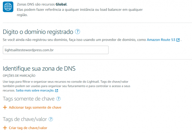 Configuração do domínio no DNS do Amazon Lightsail.