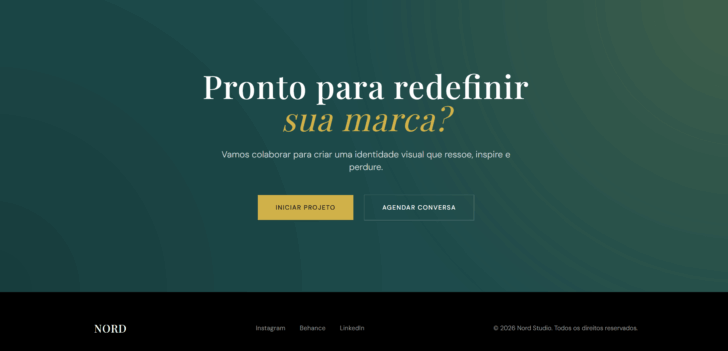 CTA final com fundo verde escuro e botões de contato destacados